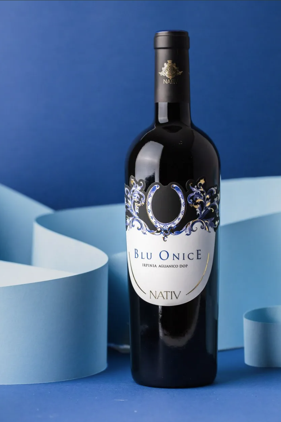 Nativ Blue Onice Lifestyle Image